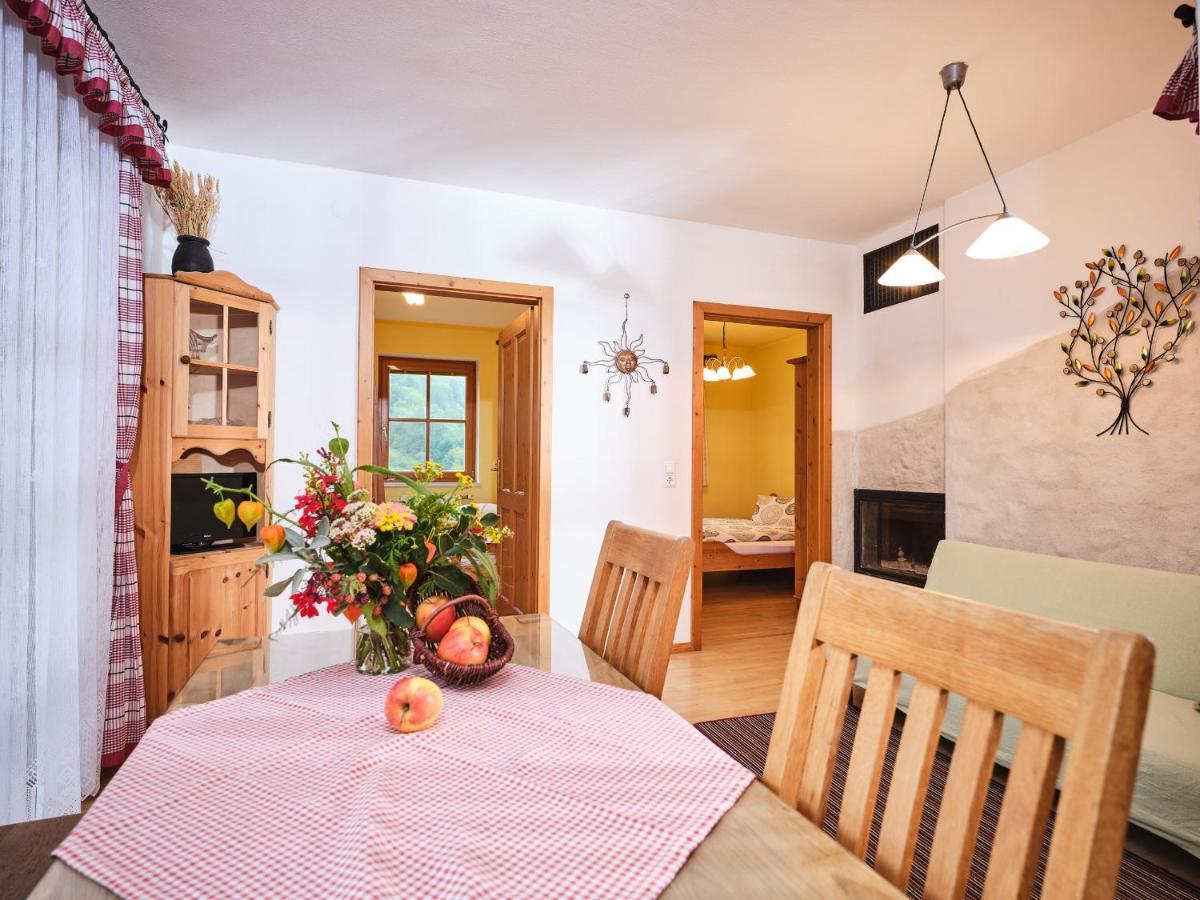 Zwergerlhof Apartment Loich Ngoại thất bức ảnh
